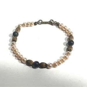 Vintage Carol Dauplaise Beaded Bracelet Dainty Pearls Patented Clasp 1970s 80s